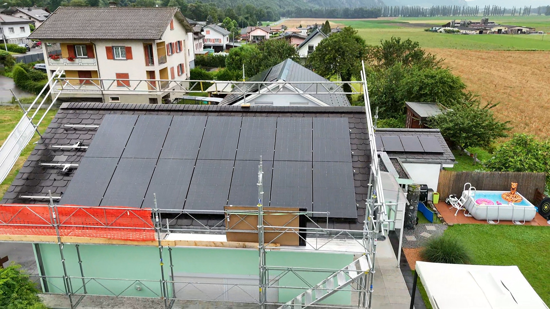 chantier photovoltaique suisse